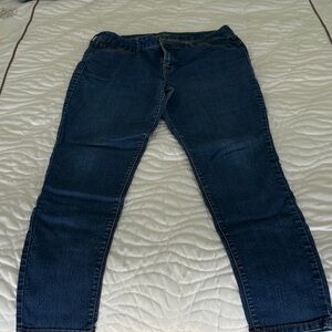 Old Navy Super Skinny Mid-Rise Jeans - Medium Blue